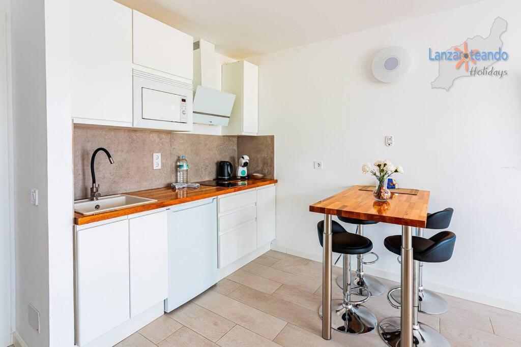 Kiara Vivienda Vacacional Costa Teguise Extérieur photo