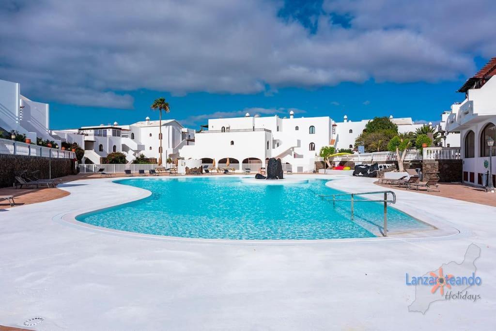 Kiara Vivienda Vacacional Costa Teguise Extérieur photo